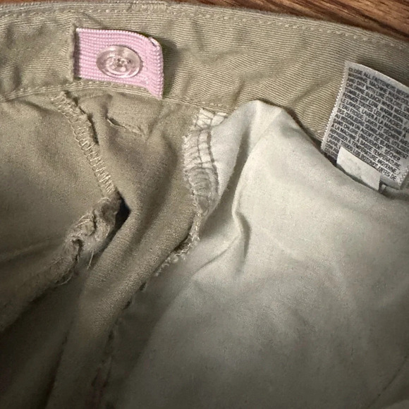 Old Navy khaki pants for girls, size 12 plus - Picture 4 of 7